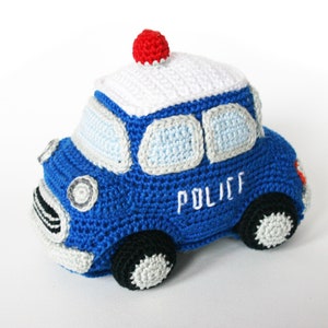 Police car PDF crochet pattern image 1