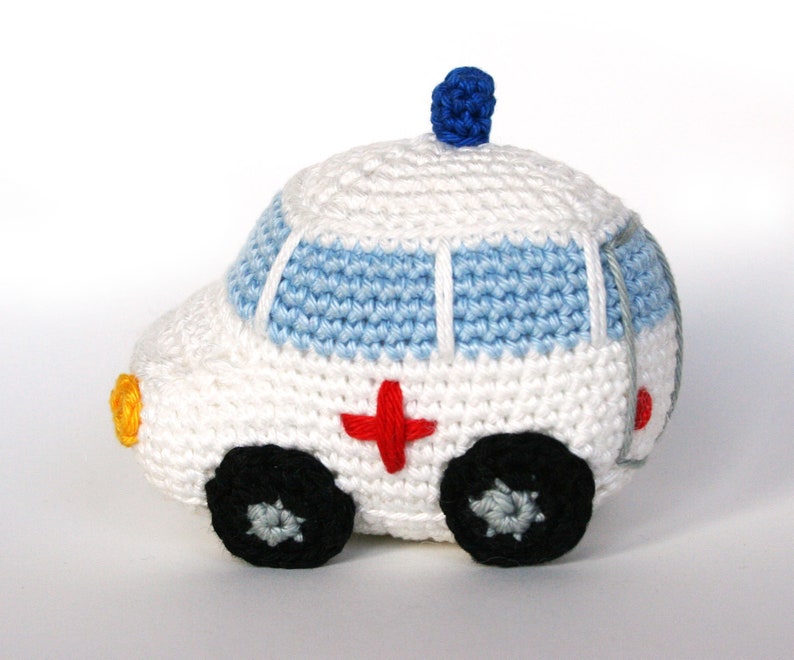 10 little cars PDF crochet pattern image 5