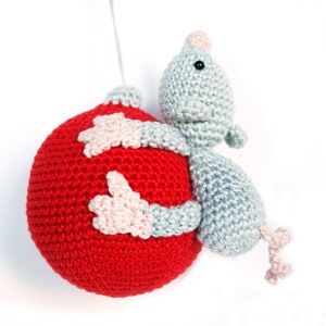 Christmas ball with mouse PDF crochet pattern image 1