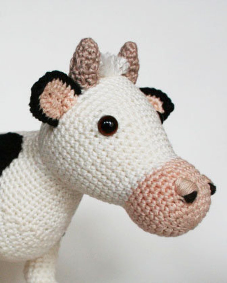 Bertha the cow PDF crochet pattern image 6