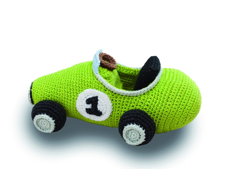 Racing car PDF crochet pattern image 3