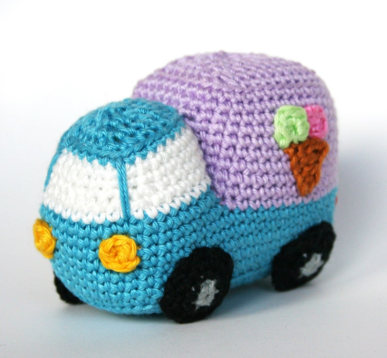 10 little cars PDF crochet pattern image 8