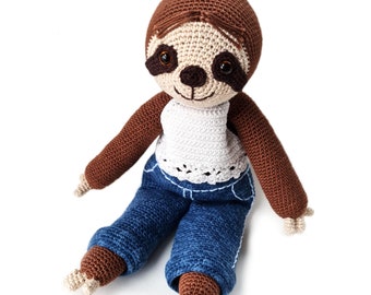 Loes the sloth PDF crochet pattern