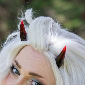 Red Tipped Black Resin Cast Chibi Horns - Oni / Demon / Devil / Dragon / Monster Horns for Costumes, Cosplay, Halloween, Ren Faire