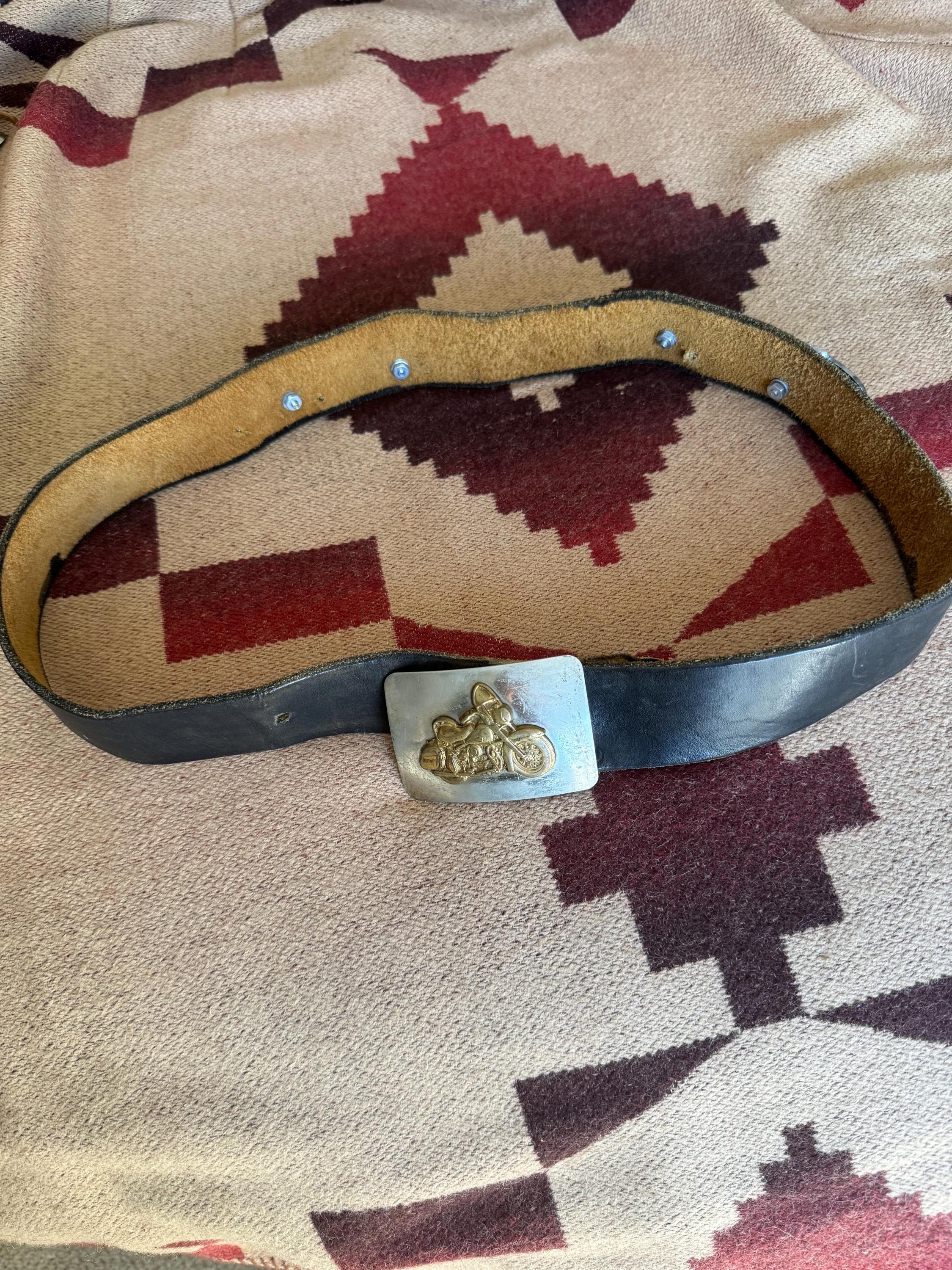 Elvis belt buckle - Etsy 日本
