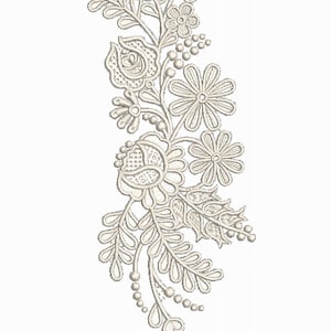 Pode incluir: Design de bordado floral branco sujo com uma rosa, margaridas e outras flores, juntamente com folhas e detalhes de contas. O design é simétrico e detalhado, ideal para decoração têxtil.