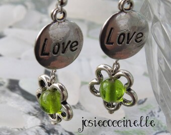Love and green flower pendant earrings