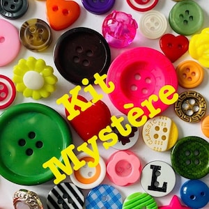 Assorted buttons in packs of 100