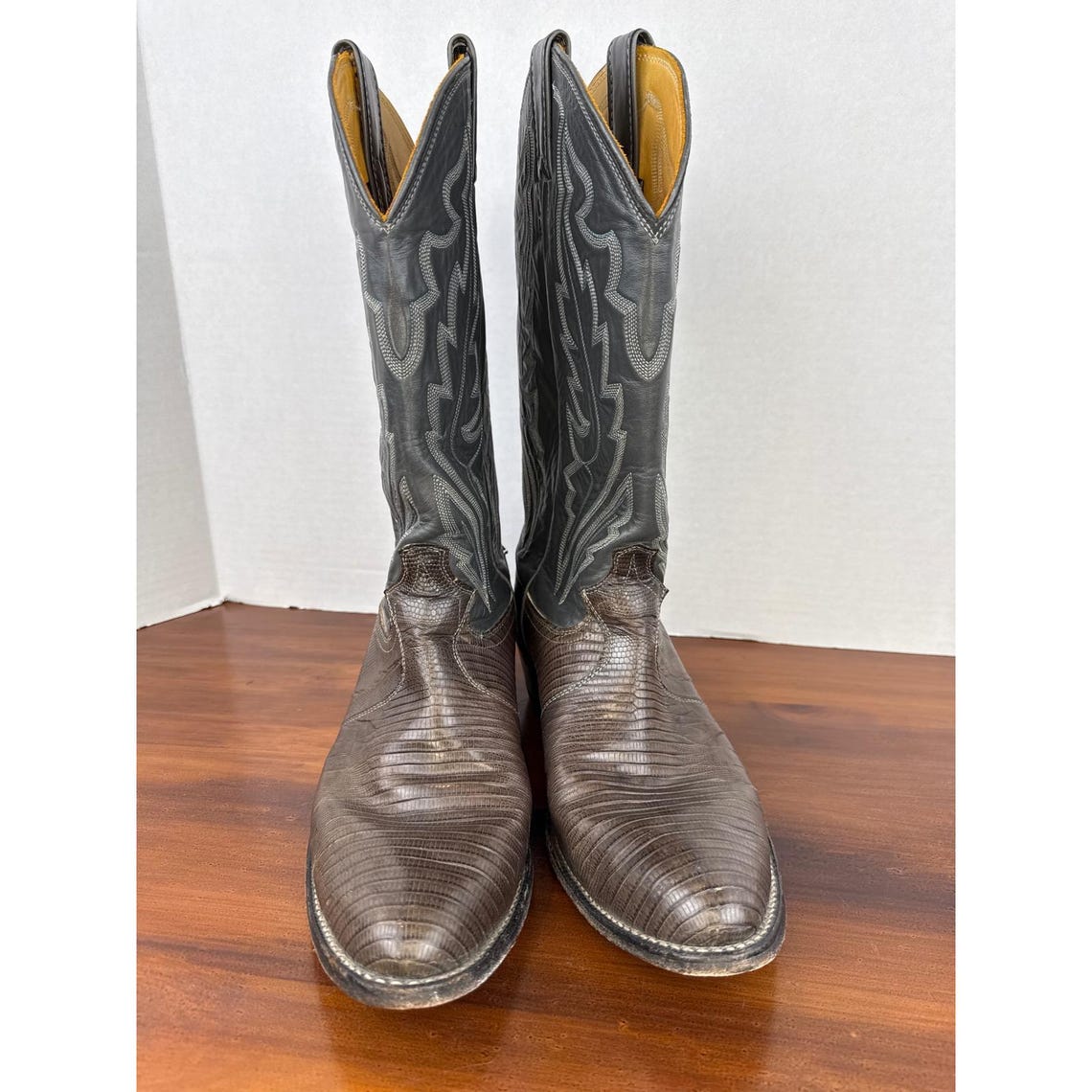 Justin Mens Brown Lizard Skin Grey Leather Western Cowboy Boots 8327 Size 9.5 EE, photo 2 of 5