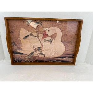 ヴィンテージ風木製サービングトレイ アジアンスタイル 白鳥のイラスト入り長方形ハンドルトレイ