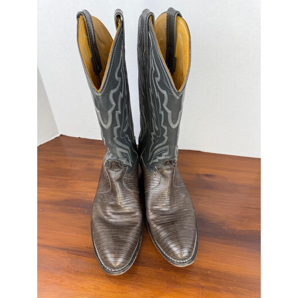 Justin Mens Brown Lizard Skin Grey Leather Western Cowboy Boots 8327 Size 9.5 EE, photo 3 of 5