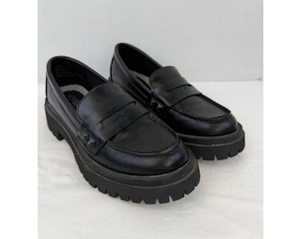 Seychelles Hank Black Lug Sole Penny Loafers Chunky Platform N51534 Size 5.5M