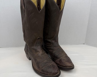 Stivali da cowboy western da uomo Wrangler in pelle marrone con punta affusolata, fabbricati negli Stati Uniti, taglia 8.5 D