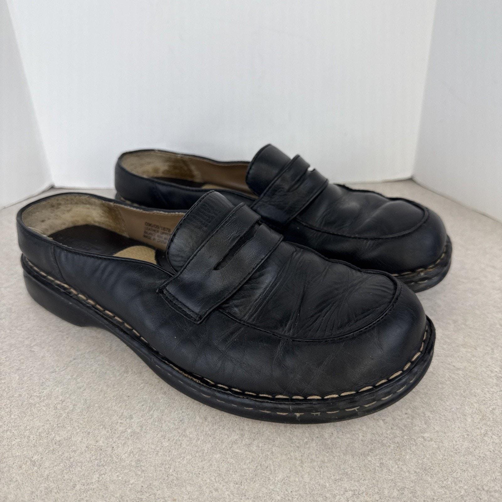 Women's Vintage Y2K Cherokee Black Slip on Flat Mule Loafer Shoes