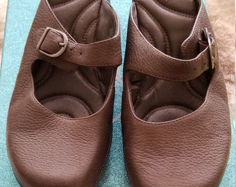 Womens Dockers Brown Leather Mules-Clogs Size 10~Women's Leather Mules-Clogs-Dockers Mules-Clogs Women's Mules-Clogs