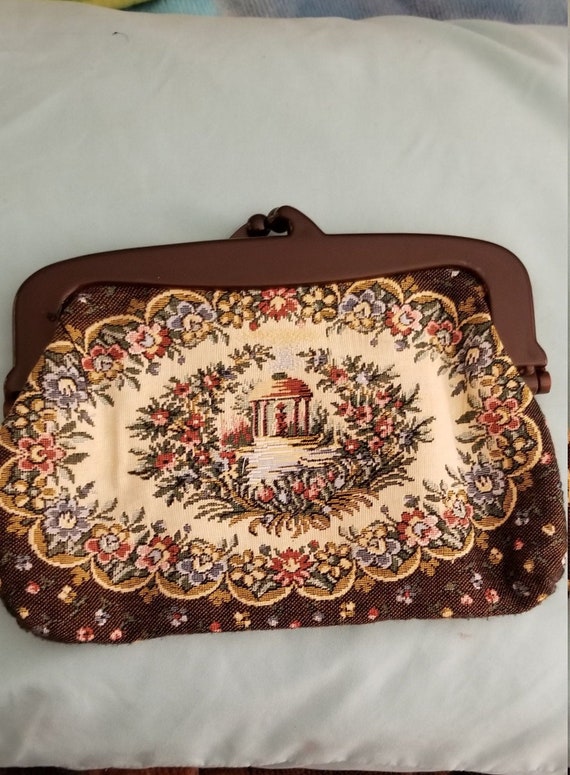 Vintage Tapestry Purse Made In Hong Kong Beautiful
