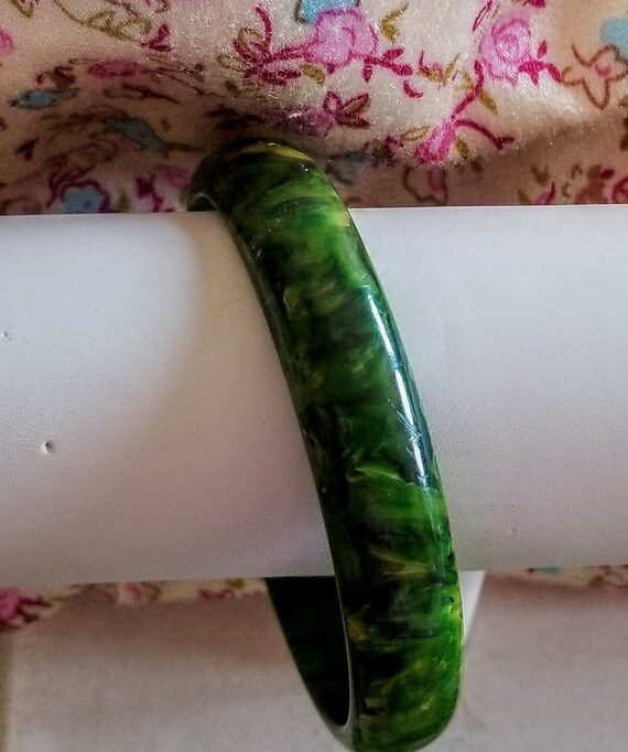 Vintage Spinach Green Bakelite Bangle 1930's40'sSpi… Gem