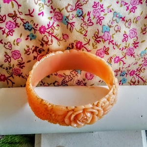 Vintage Celluloid Bangle Peach Cabbage Rose Lilies & Mums-Peach Celluloid Bracelet 1930&#39;s-40&#39;s Lovely Floral Bangle