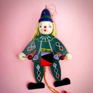 Vintage Wooden Jumping Jack Clown: Hand Painted Pull String Toy, H 22cm