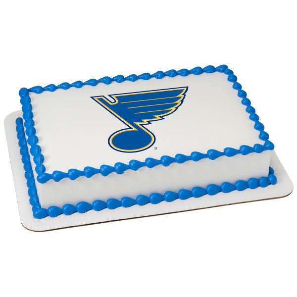 St. Louis Blues hockey cake  Blue birthday cakes, Hockey birthday