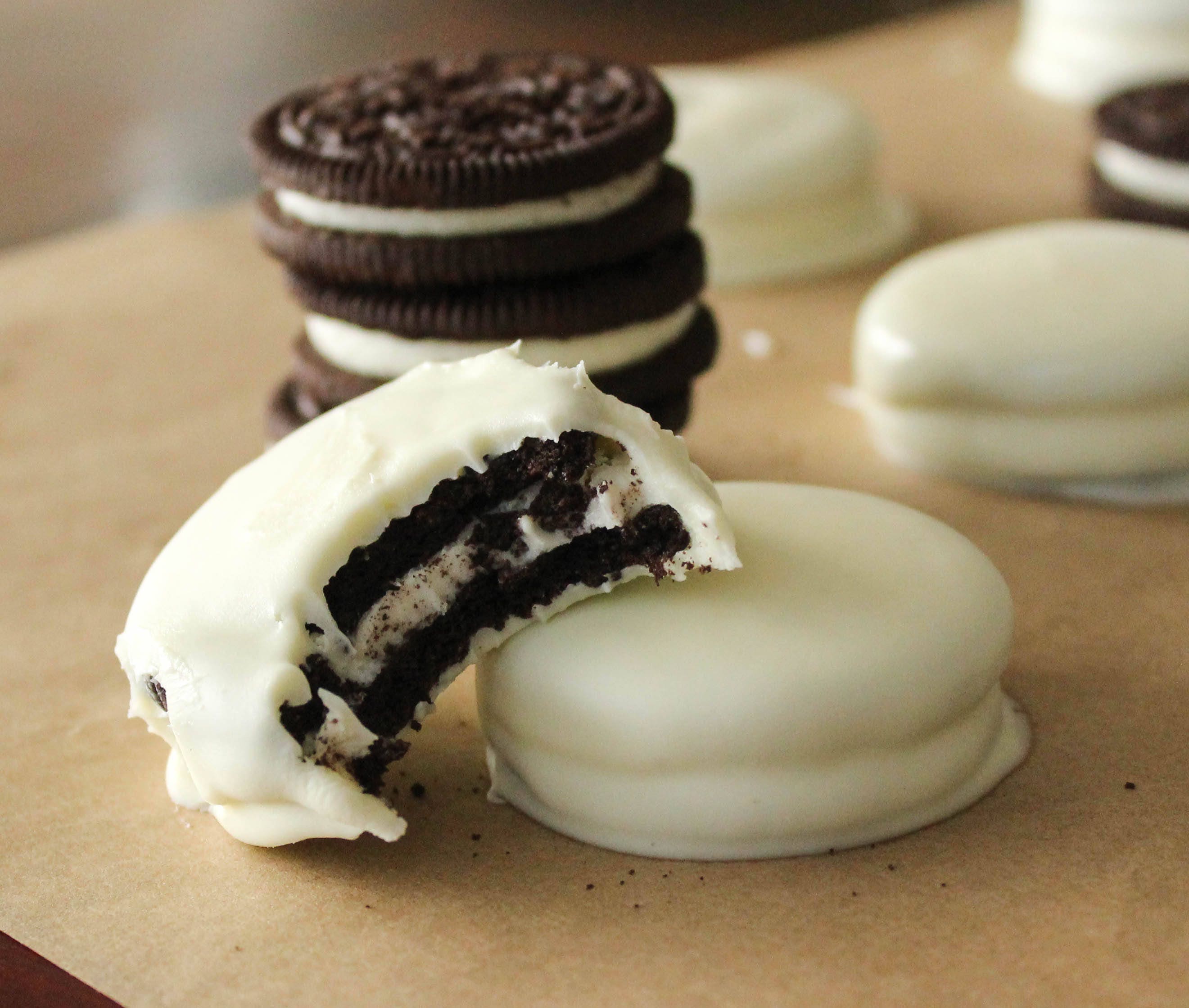 Standard Oreo Cookie Chocolate Mold