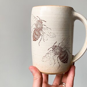 BEE MUG // handmade mug, gift for bee keepers and bee lovers, perfect for coffee, tea, or beer. Large, 18-20oz. Double sided.