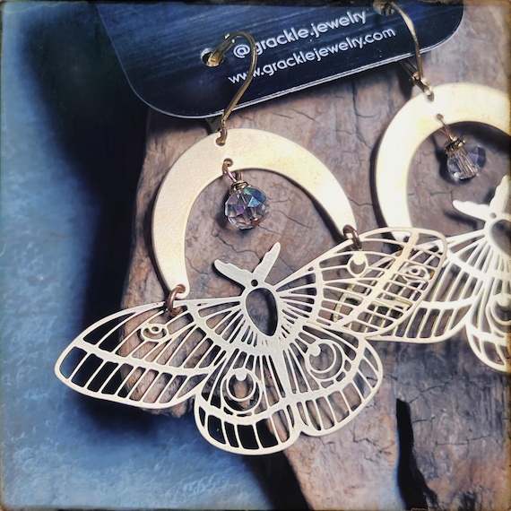 Achemon Arch Earrings