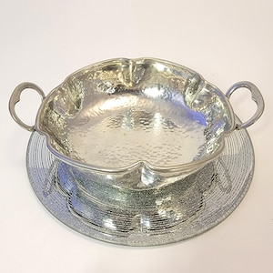 Vintage 1980s Genuine Pewter-Bolivia, 5x6 Mini Bowl/Dish with Handles, Hand Hammered, Pinched Sides, Rolled Rim, Shiny Silver Finish