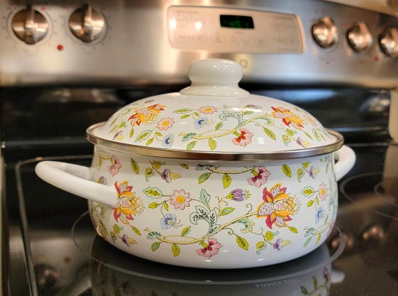 MINTON Haddon Hall Covered Casserole, Enamel Over Metal Cookware