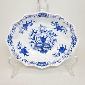 Vintage 1980's Vienna Woods, Oval Scalloped Rim Dish, Blue Onion Pattern, Fine Bone China, Seymour Mann