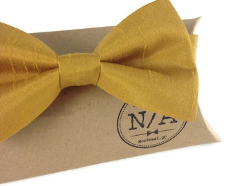 Mustard bow tie, yellow bow tie, wedding bow tie, groomsmen bow tie, rustic wedding, adjustable, pre-tied bow tie