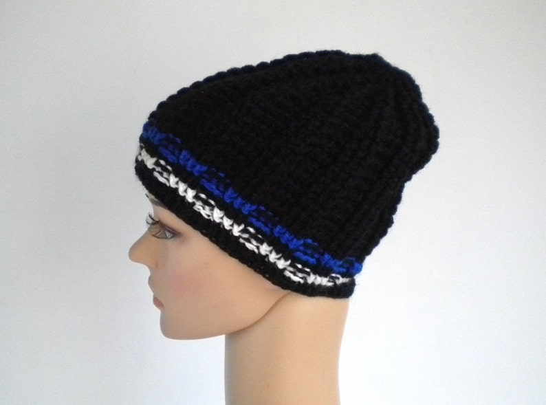 Flag colored hat, ribbed hat with flag colors, skull fit or slouchy crochet beanie, hat for men, Estonia image 2