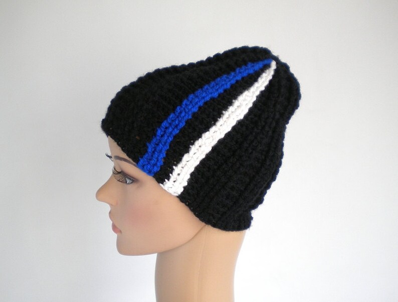 Flag colored hat, ribbed hat with flag colors, skull fit or slouchy crochet beanie, hat for men, Estonia image 3