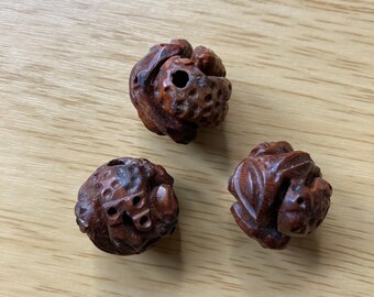 Hard Carved Wooden Beads - Snake 20 mm