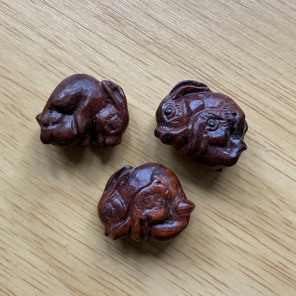 Hard Carved Wooden Beads - Pair of Rabbits 23 mm