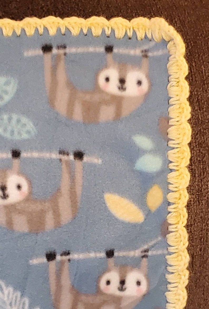 Baby Sloth Fleece blanket, Sloth baby nursery decor, Fleece Baby Blanket. Gender neutral baby blanket. Boy / Girl baby gift. image 3