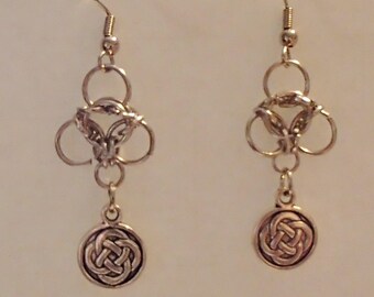 Chainmail Celtic Knot Earrings. Silver Celtic Knot Earrings.