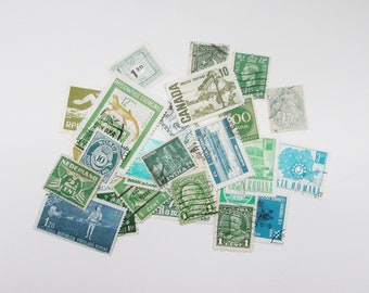 30 green vintage postage stamps: ephemera for craft. Embellishment for scrapbooks, journaling, smash books. S81