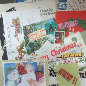 Pack d'artisanat en papier de Noël vintage : 35 pièces comprenant des cartes postales, des découpes et des images. Kit pour scrapbooking, collage, fabrication de cartes EP579B