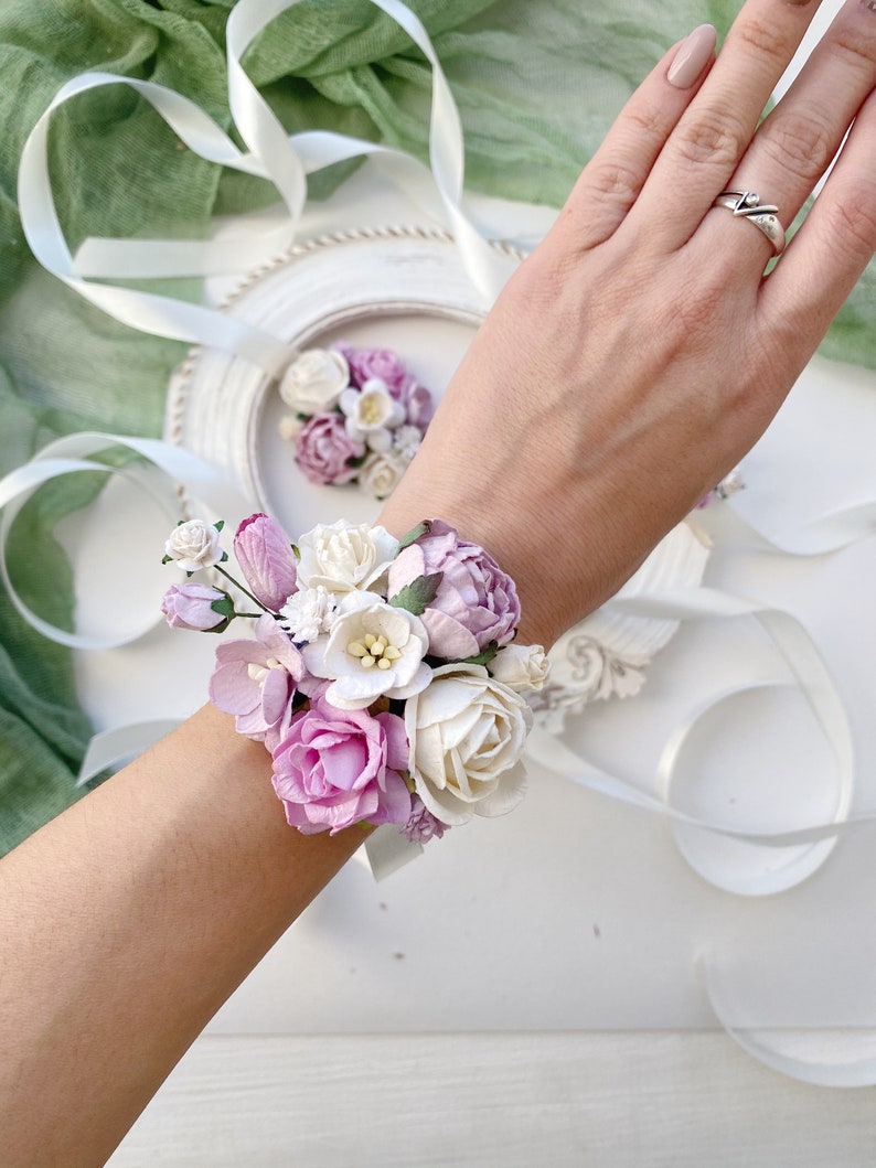 Lilac wrist corsage bridesmaids corsage lavender wrist Etsy