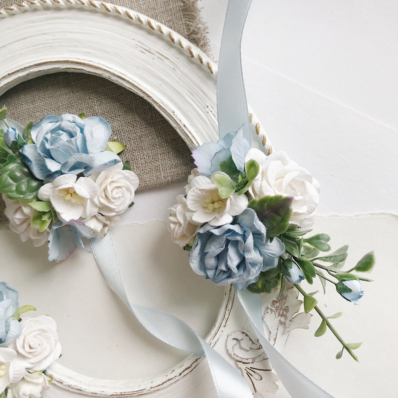 Blue flower wrist corsage bridesmaids corsage blue bridal | Etsy