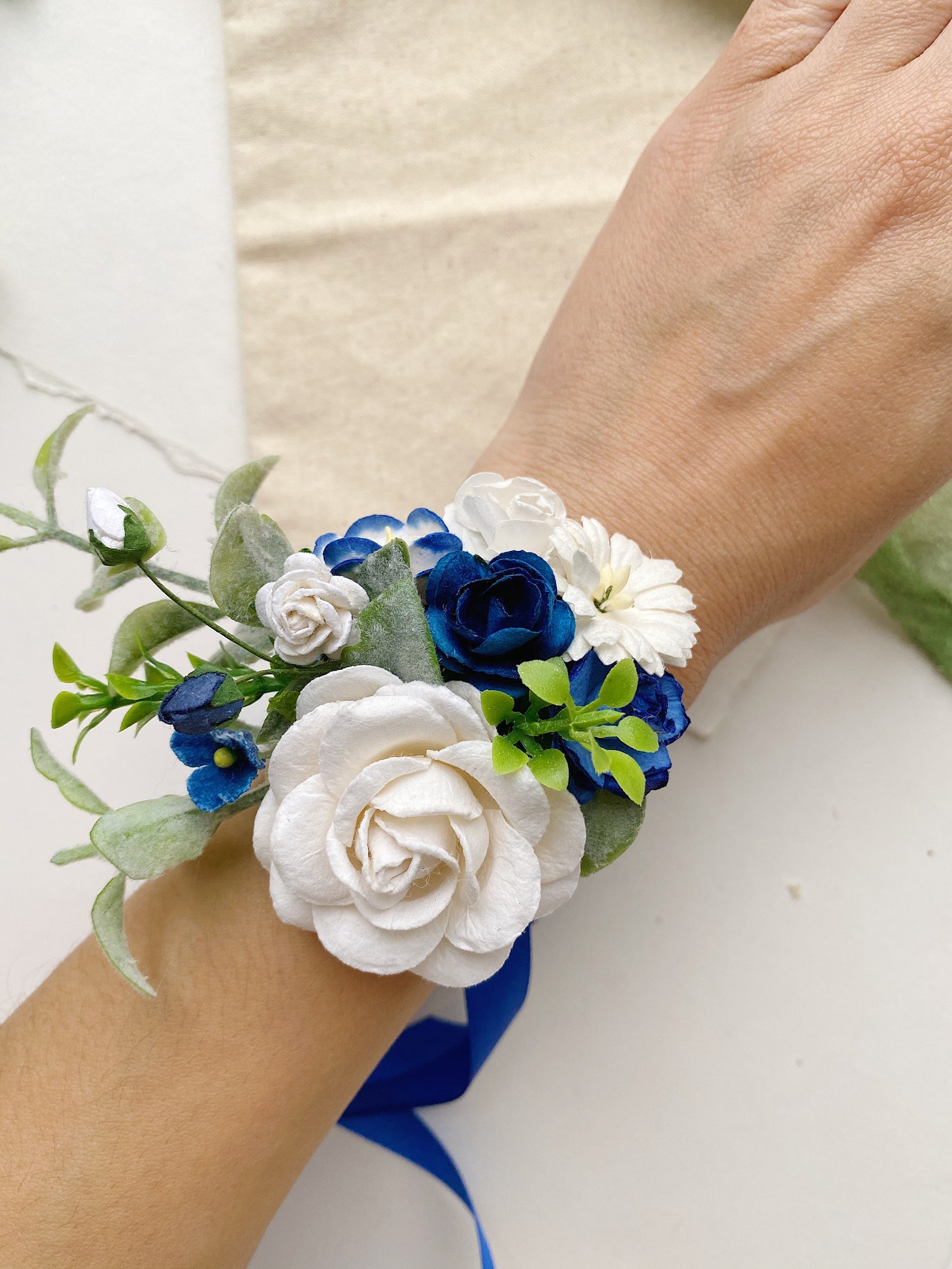 Blue bridesmaids corsage Blue flower wrist corsagedark blue | Etsy