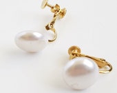 Vintage Pearl Earrings, Clip-On Earrings