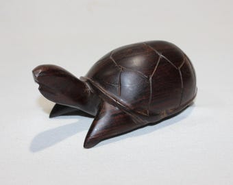 vintage -Turtle- Ironwood carving. Hand crafted in Mexico - Sonoran desert