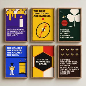 Könnte beinhalten: Ein Set aus sechs gerahmten Wandbildern mit Bienen-Illustrationen und Zitaten. Jeder Druck zeigt ein einzigartiges Grafikdesign mit Text, darunter Sätze wie 'The best directions are danced' und 'Six sides. No wasted space.'