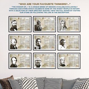 K&ouml;nnte beinhalten: Eine Collage aus neun schwarzen gerahmten Drucken mit Portr&auml;ts ber&uuml;hmter Denker, darunter Henry David Thoreau, Sun Tzu, Isaac Newton, Immanuel Kant, Fr&eacute;d&eacute;ric Chopin, Ludwig van Beethoven, Mozart, Gautama Buddha und Epikur. Jeder Druck enth&auml;lt ein Zitat des Denkers.