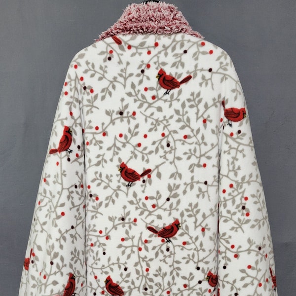 SUPER SHWUG - Cozy Cardinals Fleece with Fuzzy Plush Lining