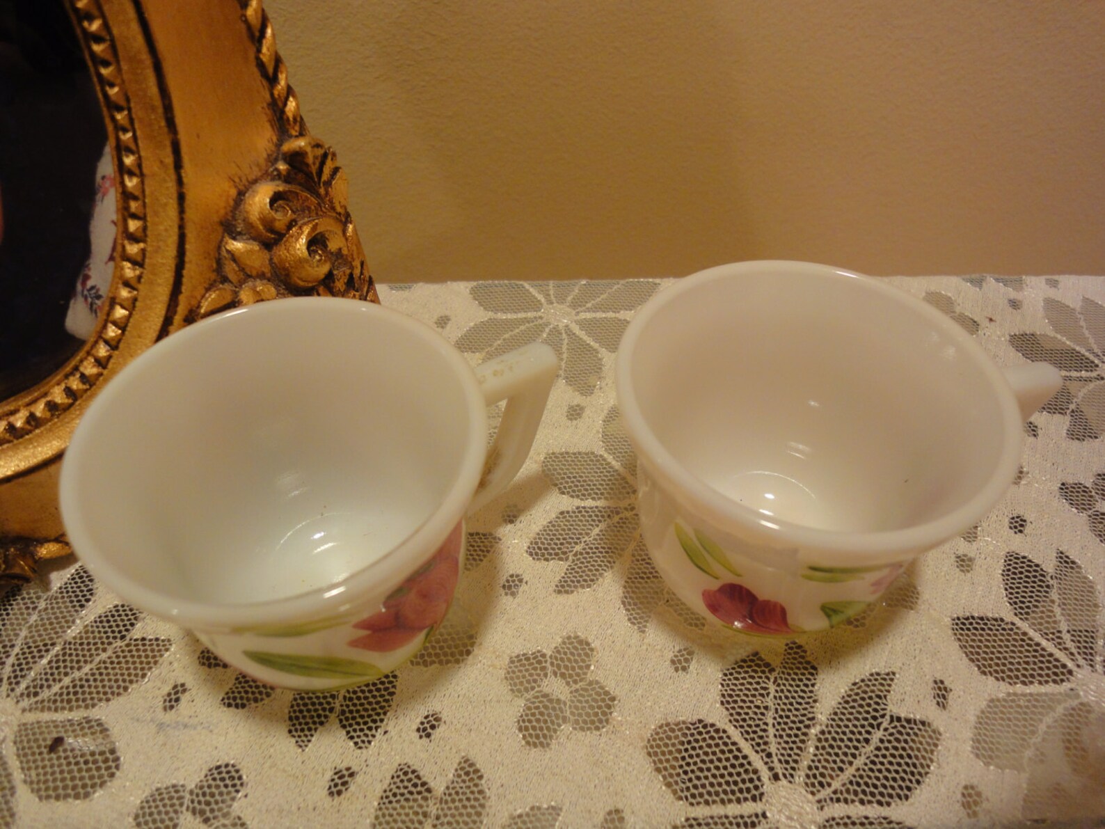 Two Milk Glass Tea Cups/vintage Milk Glass/hand Painted Milk Etsy