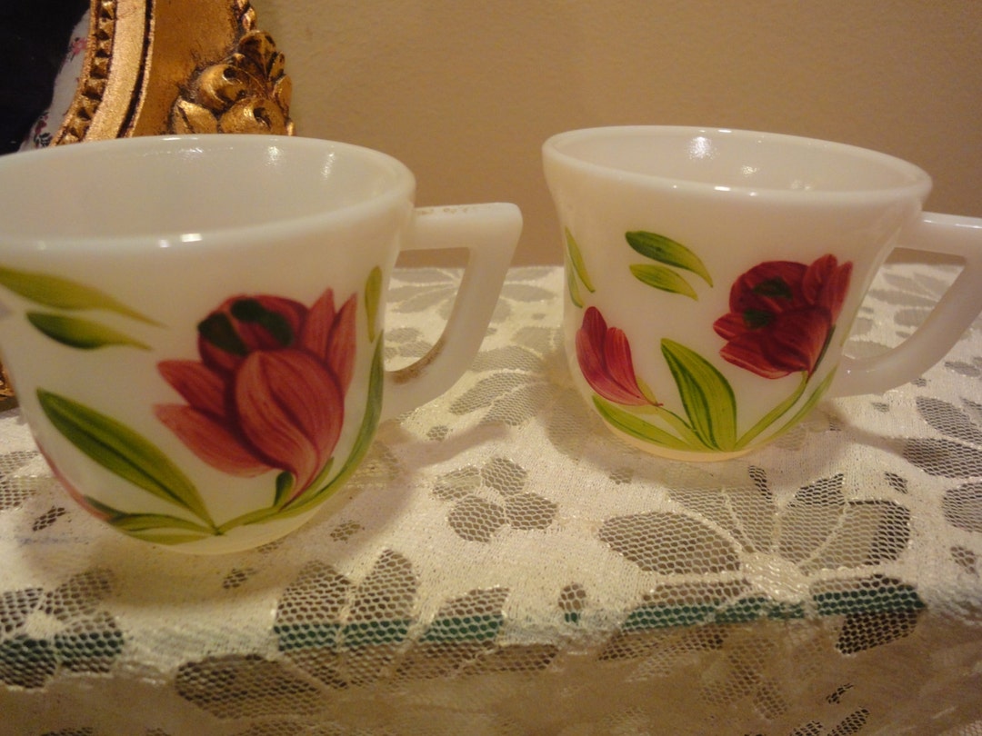Two Milk Glass Tea Cups/vintage Milk Glass/hand Painted Milk Etsy