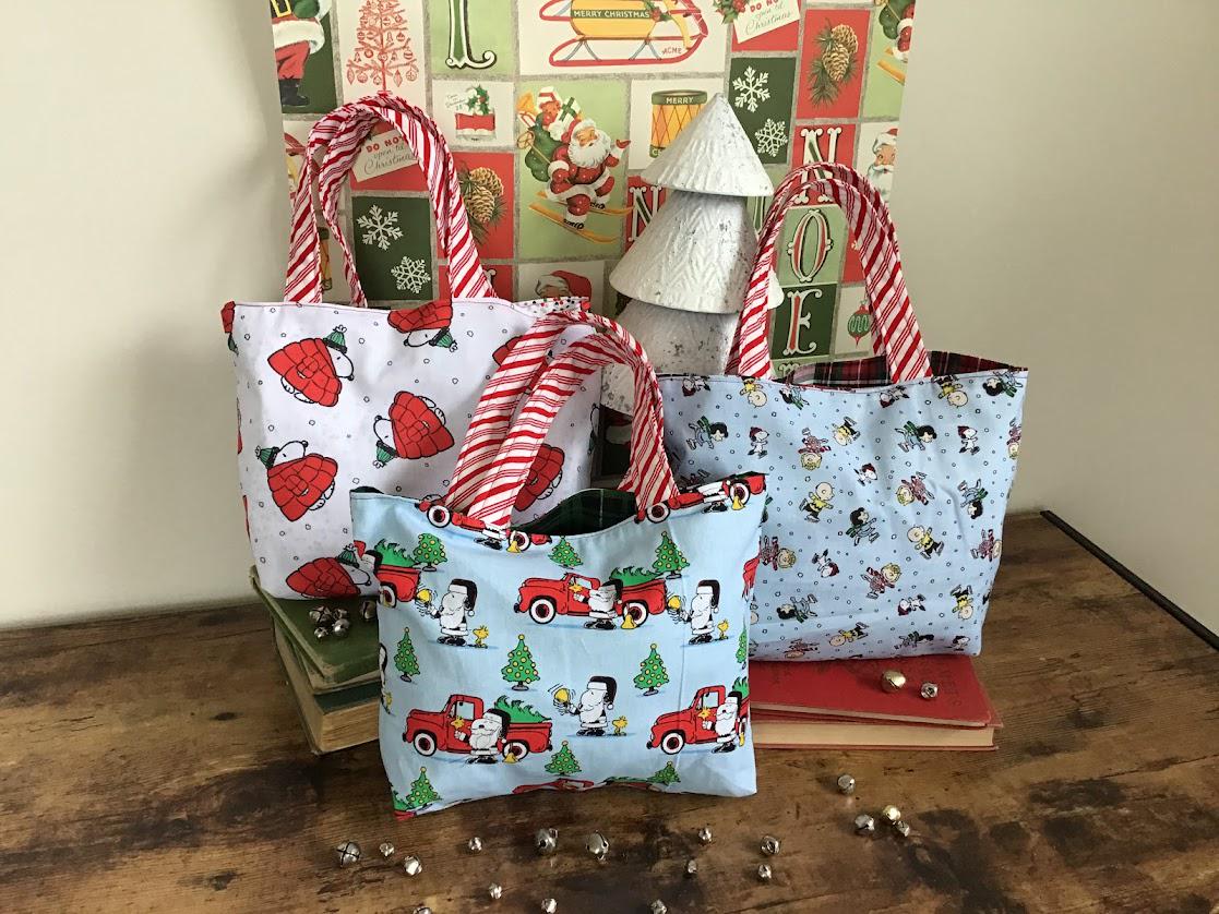 Peanuts Gift Bag 60+ Gift Ideas for 2025